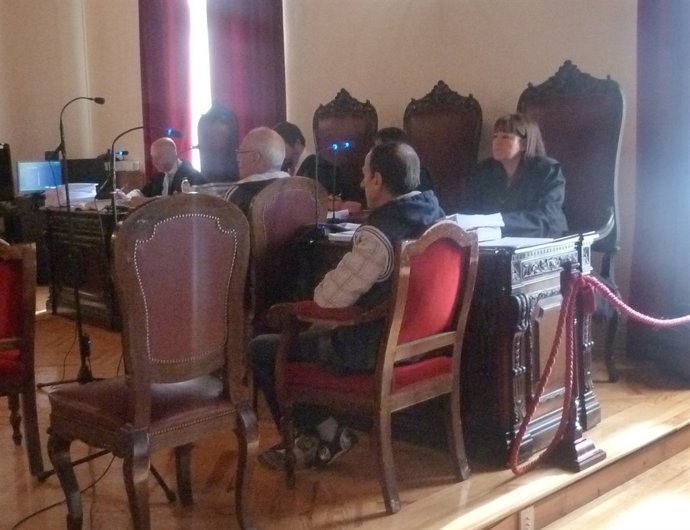 Acusados en el juicio por el asesinato del cazador de Belvís