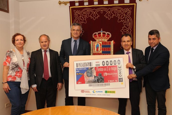 Presentación del cupón sobre la Fiesta del 2 de Mayo en Móstoles