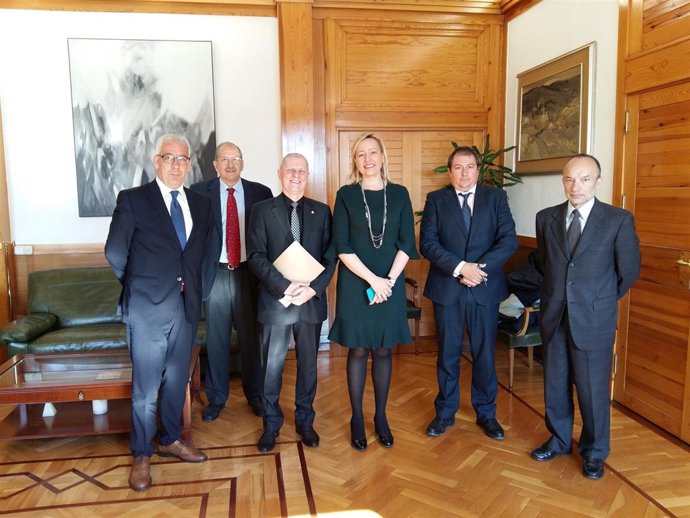 El Grupo Röchling se reúne con el Gobierno de Aragón