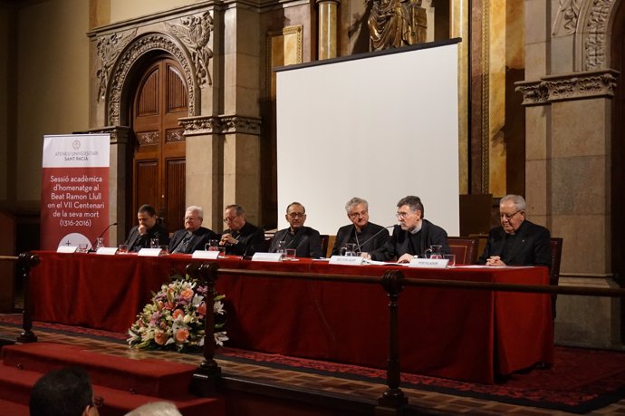 Arzobispos catalanes homenajean a Ramon Llull