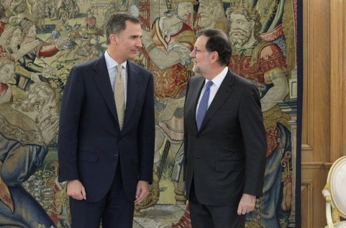 Rajoy comunica al Rey que no tiene apoyos para la investidura