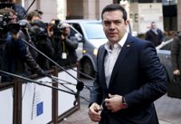 Tsipras impulsará una cumbre de líderes europeos para revisar los términos del último rescate