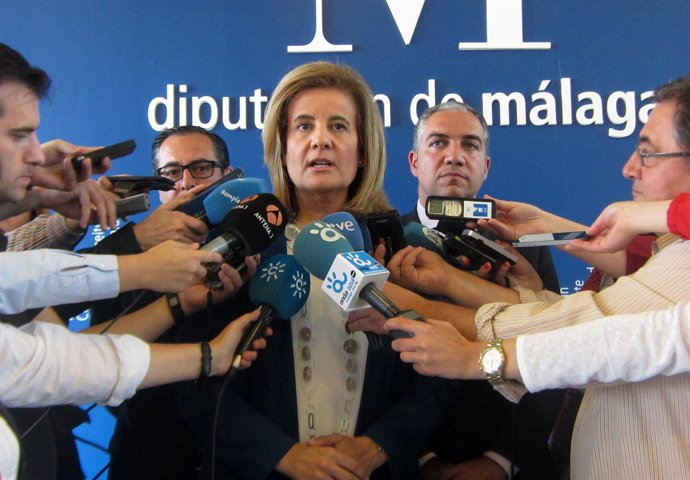 La ministra de Empleo y Seguridad Social, Fátima Báñez, en Diputación de Málaga