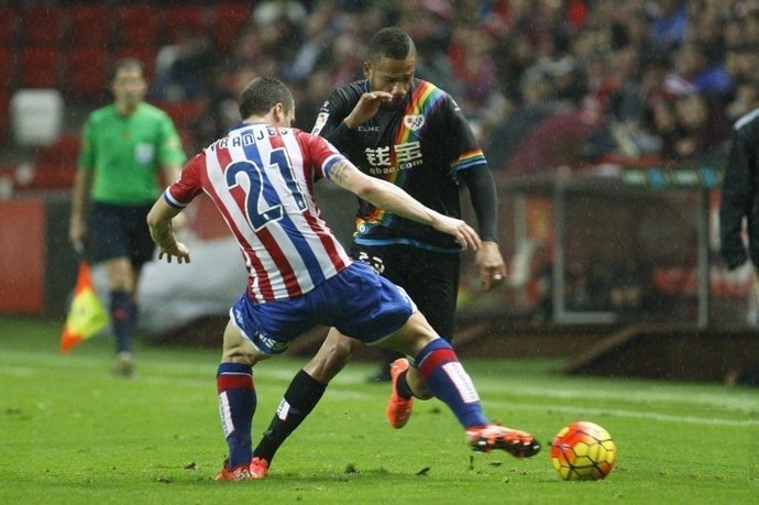 Bebe y Vranjes en un Sporting-Rayo