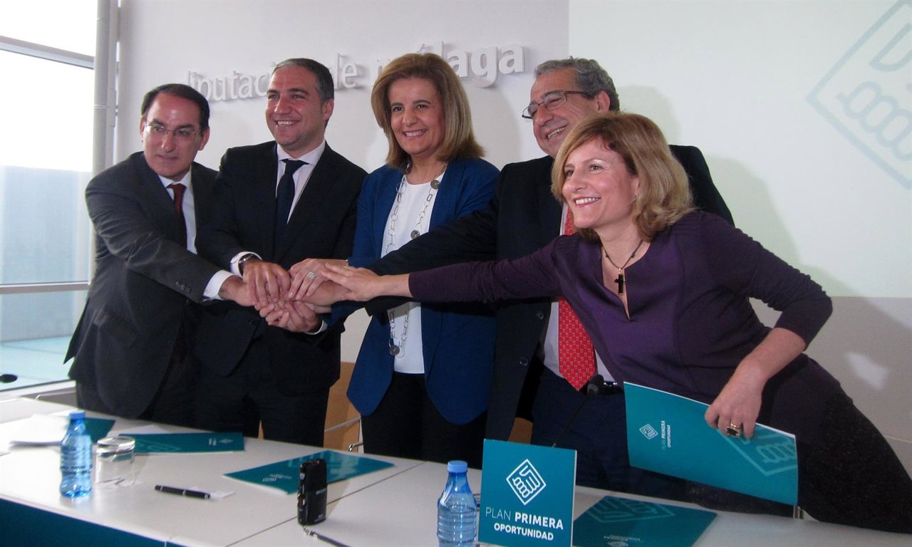 González de Lara, Bendodo, Fátima Báñez, rector UMA y directora UNED