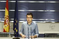 Podemos acudirá a negociar con IU sin "excluir ninguna opción", como la alianza estatal