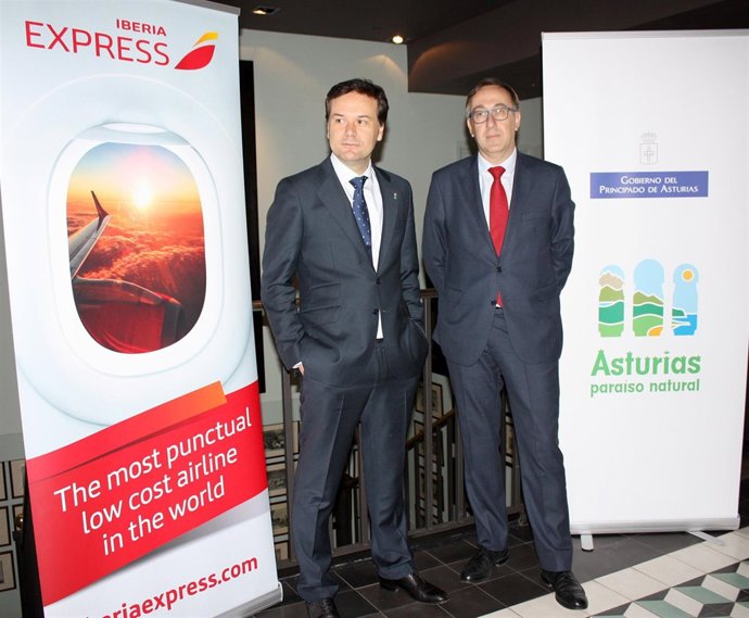 El consejero, durante la presentación de la ruta.