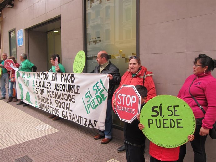 CONCENTRACIÓN FRENTE A LA SEDE DEL PP