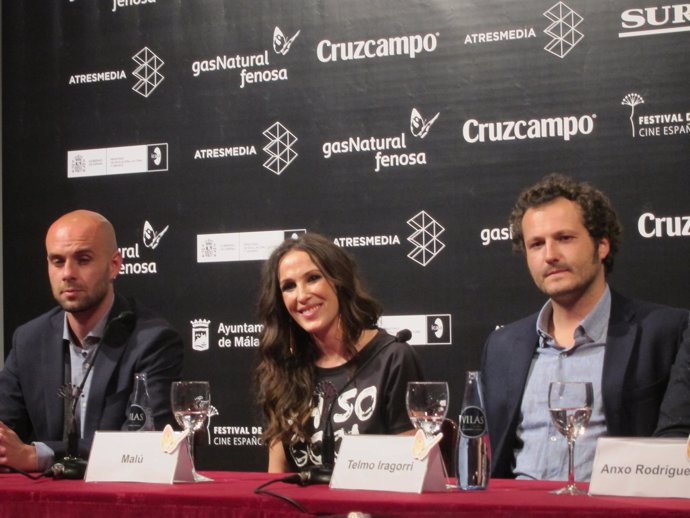 Malú presenta en el Festival de Cine de Málaga 'Ni un paso atrás', 