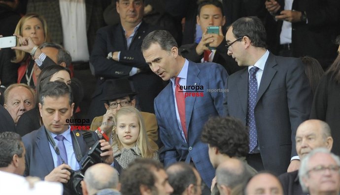 PRINCESA LEONOR Y REY FELIPE VI