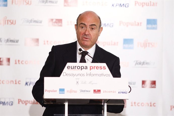 El ministro Luis de Guindos en el Desayuno Informativo de Europa Press