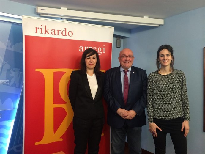 Presentación del Premio Rikardo Arregi.