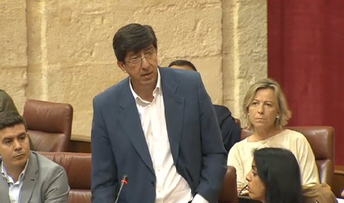 El líder andaluz de C's, Juan Marín, en la sesión de control al gobierno