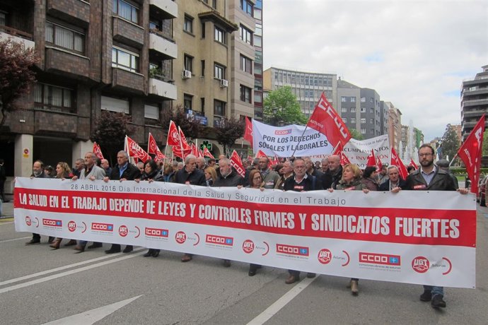 Manifestación contra la Siniestralidad Laboral en Oviedo. 