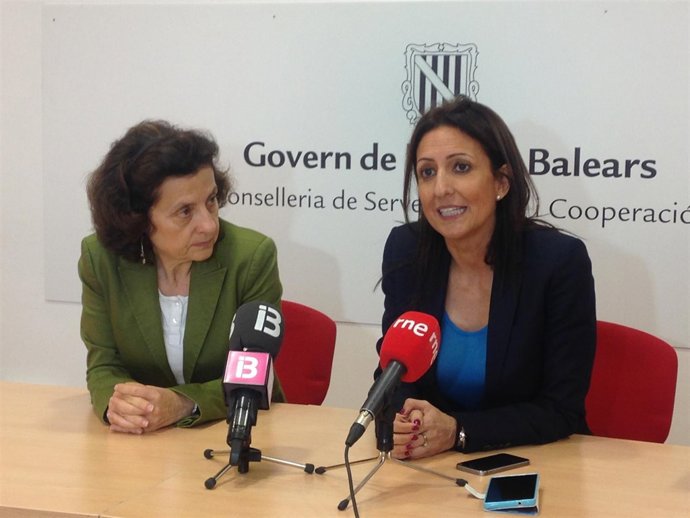 Fina Santiago e Inmaculada Benito