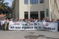 CCOO y UGT piden sanciones "más contundentes" a empresarios que incumplan la legalidad