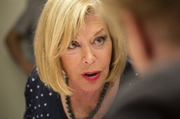 La actriz Teresa Gimpera en 'Oh, quina Joia!' de Ventura Pons