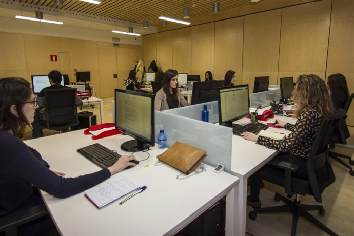 Nota De Prensa: Universidad Isabel I Premio Actualidad Económica