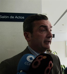 Eduardo González Mazo, rector de la UCA