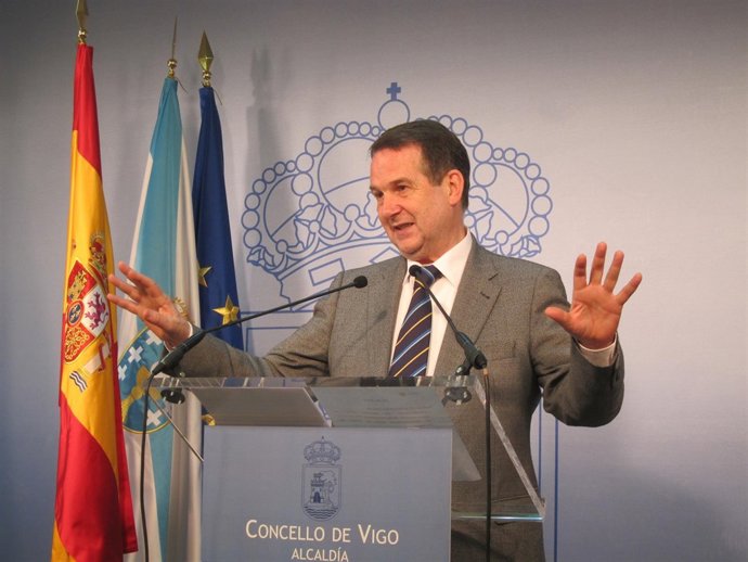 Caballero habla sobre las listas socialistas para las elecciones generales