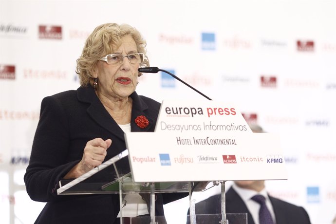 Manuela Carmena en los Desayunos de Europa Press