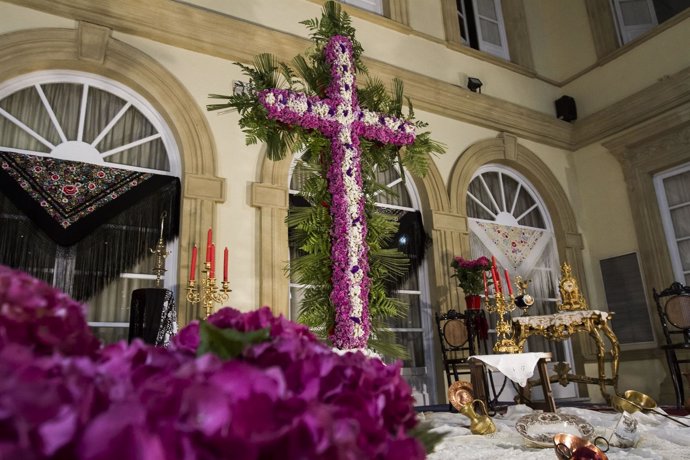 Cruz de Mayo de la Asociación de San Vicente de Paúl