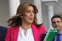 Susana Díaz afea el "postureo" y la "farsa" de los últimos meses y dice que "ayudará" a Sánchez ante el 26J