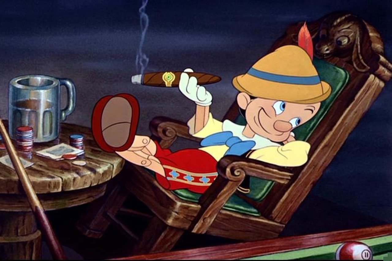 Pinocho fumando