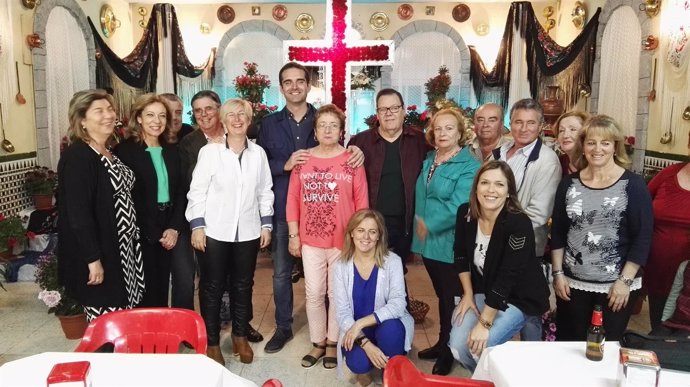 El alcalde de Almería anima a disfrutar de las Cruces de Mayo