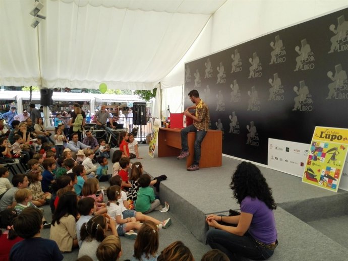 NOTA DE PRENSA SÁBADO 1 DE MAYO FERIA DEL LIBRO DE SEVILLA 2016