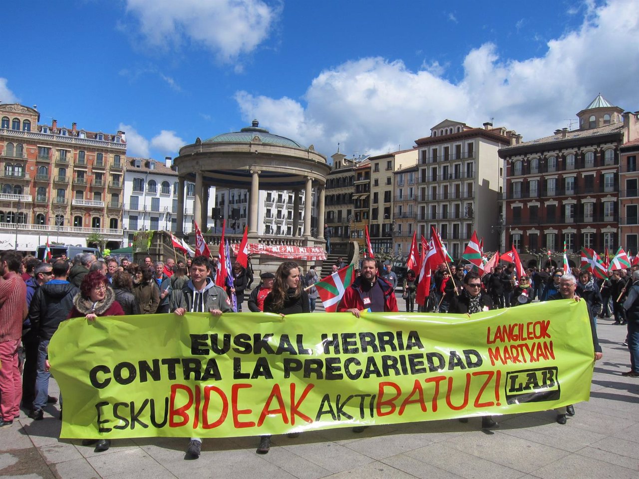 Manifestación de LAB en Pamplona por el 1 de mayo