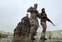 Religión, adrenalina o ganas de matar: 40 voluntarios occidentales luchan en Irak contra Estado Islámico