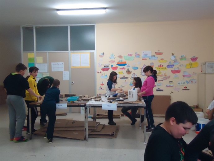 NOTA DE PRENSA. CONCURSO BARCOS DE CARTON