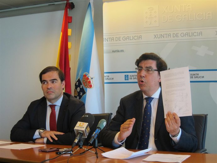 Rueda de prena de Alberto Pazos y Ignacio López Chaves en Vigo