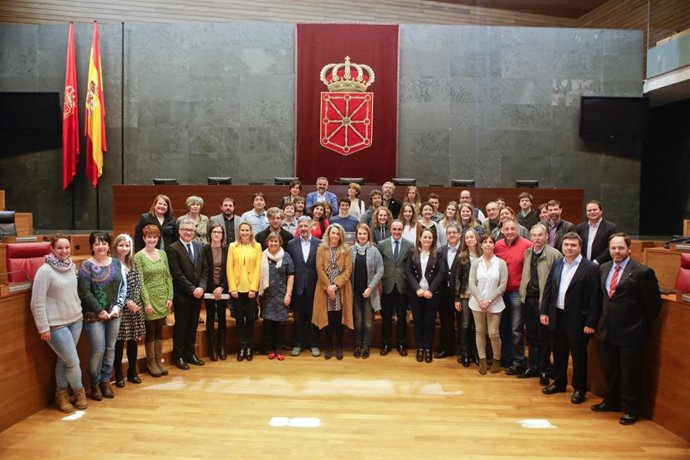 El Parlamento de Navarra se suma a la Alianza por la Infancia.
