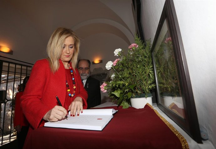 Cristina Cifuentes