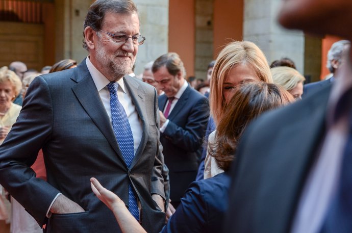 Mariano Rajoy asiste a las condecoraciones del acto del 2 de Mayo