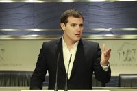 Albert Rivera advierte a Rajoy de que no se formará gobierno "en un cuarto de hora"