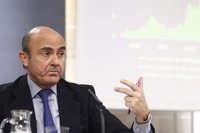 Guindos insiste en que el déficit bajará "claramente" del 3% en 2017, frente al 3,1% de Bruselas