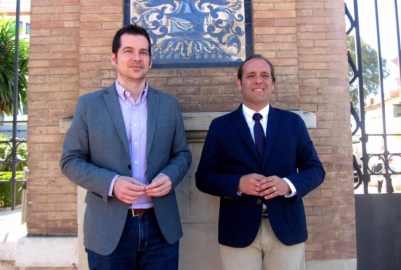 Alejandro Carballo y Juan Cassá, Ciudadanos