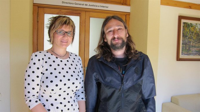 Mayte Andreu y Pablo Híjar, este martes en el edificio Pignatelli