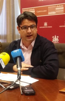 Pedro García en la rueda de prensa