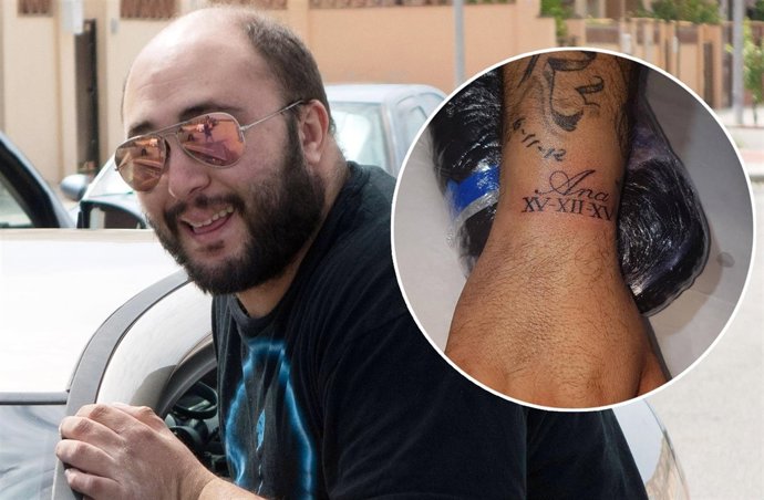 Kiko Rivera estrena tatuaje... Mientras recupera sus puntos del carnet
