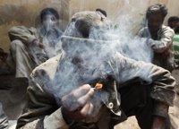 El Supremo de India exige advertencias sanitarias más grandes en los paquetes de tabaco