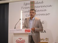 El PSOE destaca que la Estrategia de Empleo buscará "ayudar" a los más de 126.000 parados
