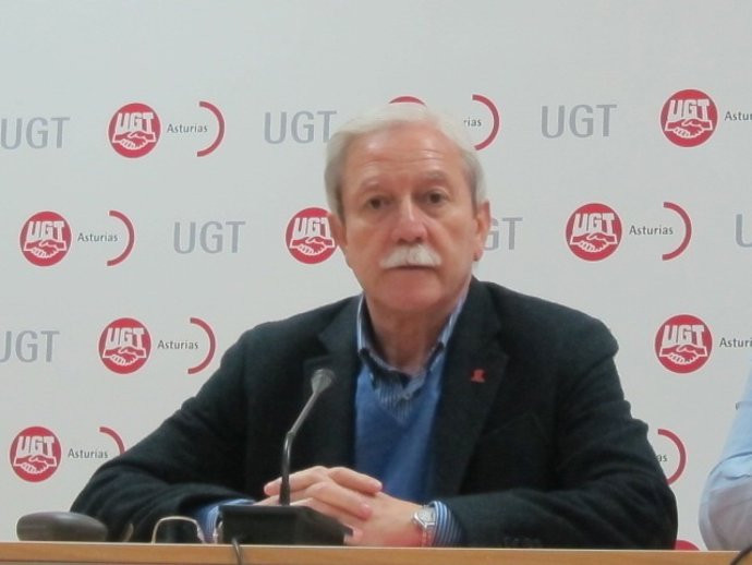 El secretario general de UGT Asturias, Justo Rodríguez Braga