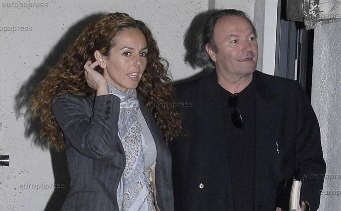 Amador Mohedano contra su sorbina Rocío Carrasco 