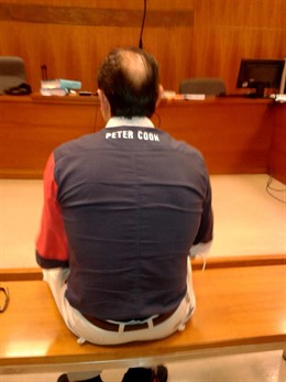 El hostelero acusado de hostigar al matrimonio denunciante. 