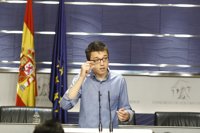 Podemos cree que Rivera busca una "excusa" para pactar con el PP poniendo vetos a Rajoy