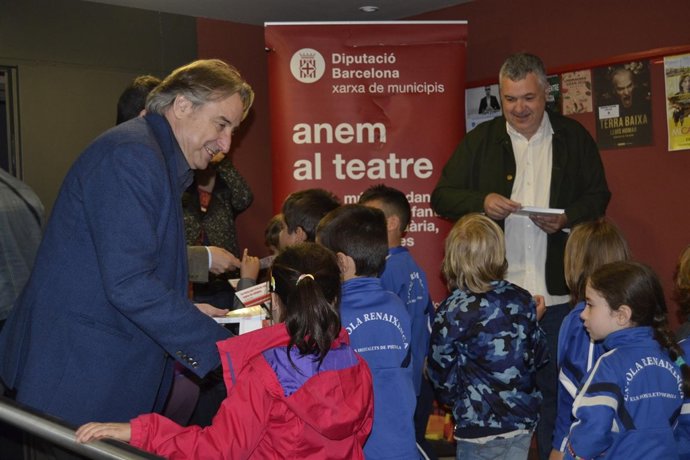 Los diputados Puigcorbé y Rafael Homet en el Ateneu Igualadí 